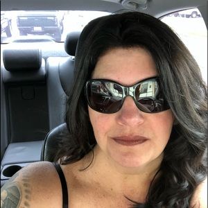 Meet your Posher, Becki